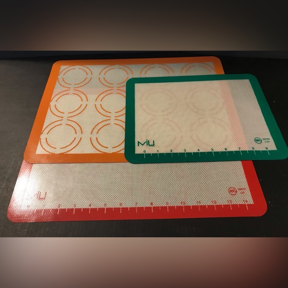 MIU Kitchen Set Of Miufrance Silicone Baking Sheets 2 Half Sheets